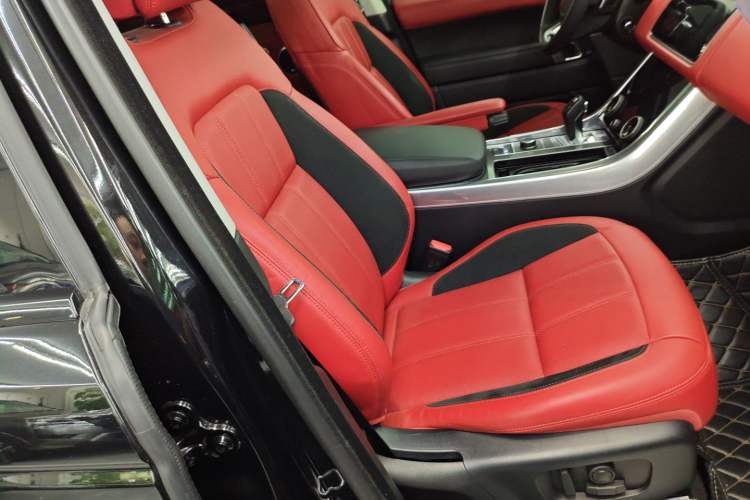 Used Land Rover Range Sport 2019 3.0 L6 HSE DYNAMIC Right Front Seat