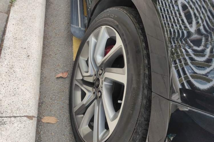 Used Land Rover Range Sport 2019 3.0 SC V6 Fēngshàng Chuàngshì Edition DYNAMIC Right Front Wheel Hub