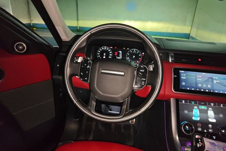 Used Land Rover Range Sport 2019 3.0 L6 HSE DYNAMIC Steering Wheel