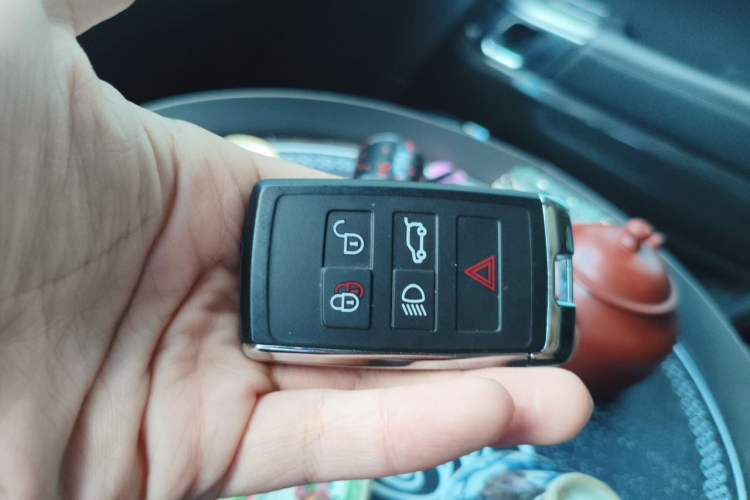 Used Land Rover Range Sport 2019 3.0 SC V6 Special Edition Vehicle Key