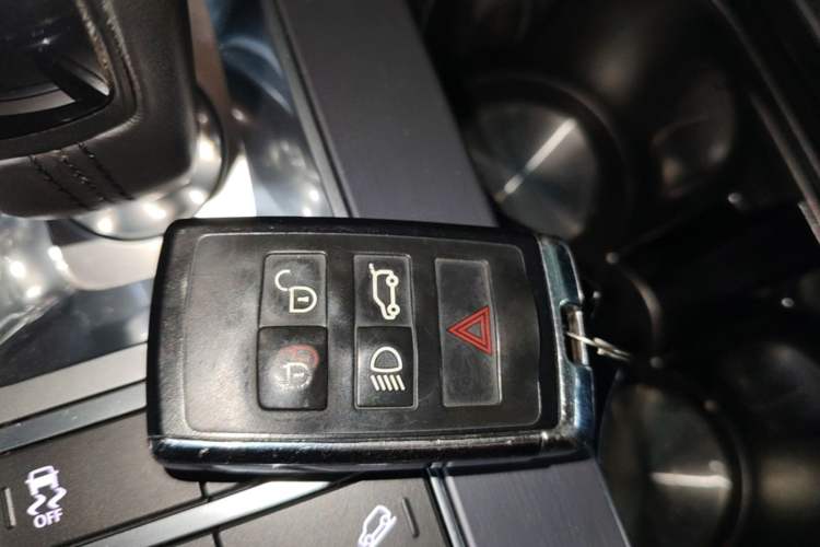 Used Land Rover Range Sport 2019 3.0 SC V6 Special Edition Vehicle Key