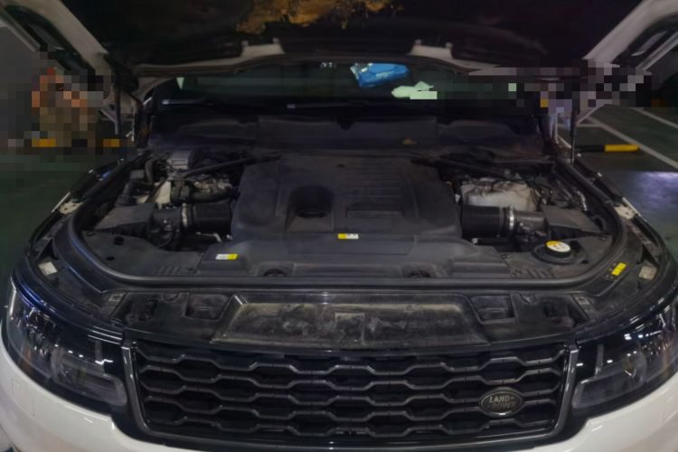 Used Land Rover Range Sport 2019 3.0 L6 HSE DYNAMIC Engine Bay