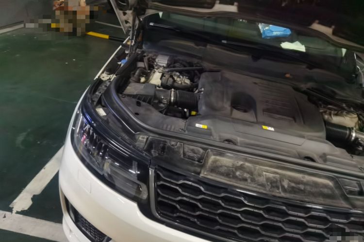 Used Land Rover Range Sport 2019 3.0 L6 HSE DYNAMIC Engine Bay Right