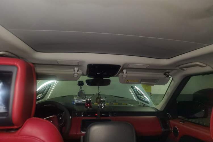 Used Land Rover Range Sport 2019 3.0 L6 HSE DYNAMIC Headliner