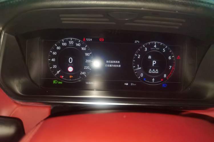 Used Land Rover Range Sport 2019 3.0 L6 HSE DYNAMIC Instrument Cluster