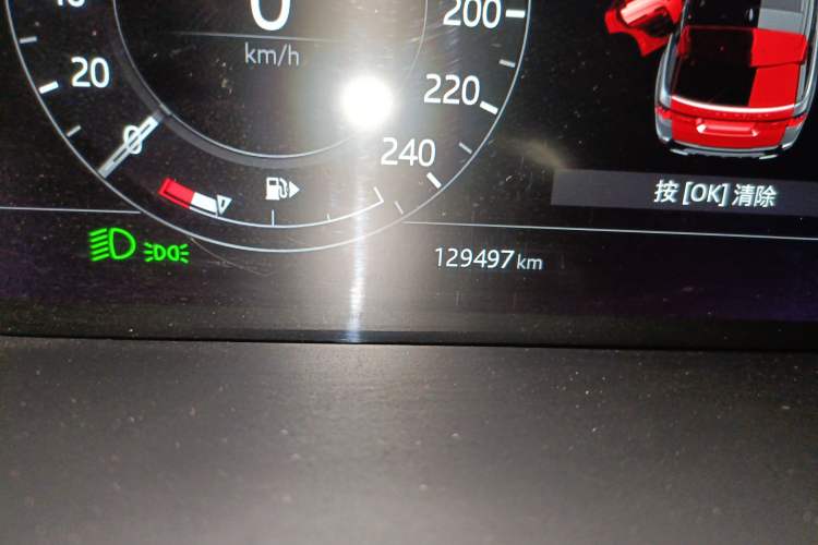 Used Land Rover Range Sport 2019 3.0 SC V6 HSE DYNAMIC Odometer Close Up