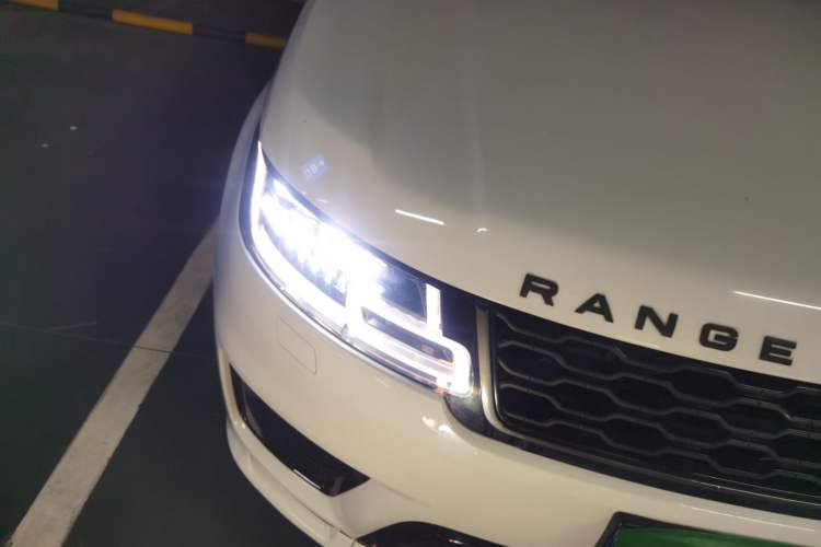 Used Land Rover Range Sport 2019 3.0 L6 HSE DYNAMIC Right Front Headlight