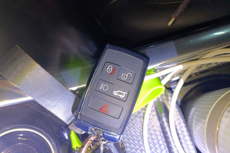 Used Land Rover Range Sport 2019 3.0 SC V6 HSE DYNAMIC Vehicle Key