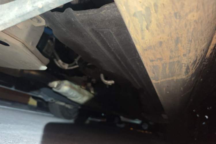 Used Land Rover Range Sport 2019 3.0 L6 HSE DYNAMIC Chassis Front Left