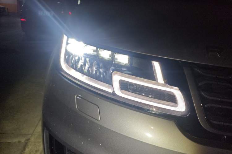 Used Land Rover Range Sport 2019 3.0 L6 HSE DYNAMIC Right Front Headlight