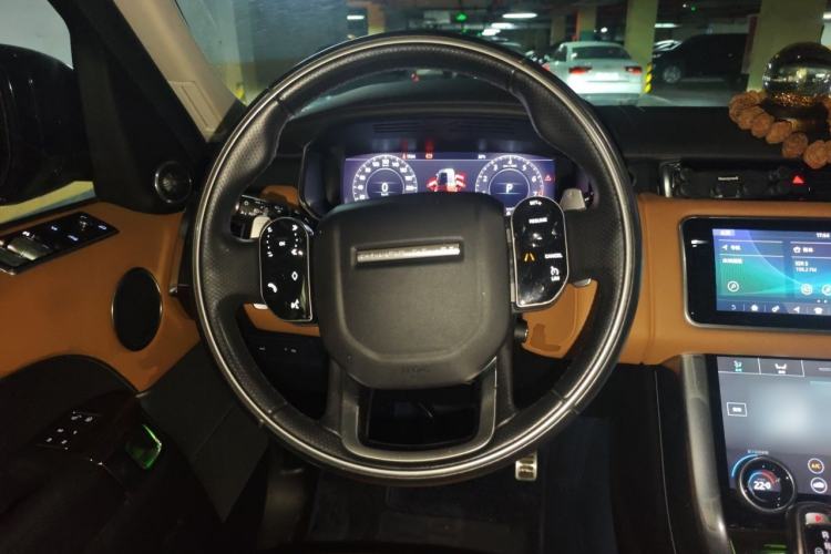 Used Land Rover Range Sport 2019 3.0 L6 HSE DYNAMIC Steering Wheel