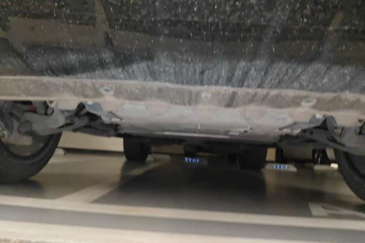 Used Land Rover Range Sport 2019 3.0 L6 HSE DYNAMIC Chassis Front
