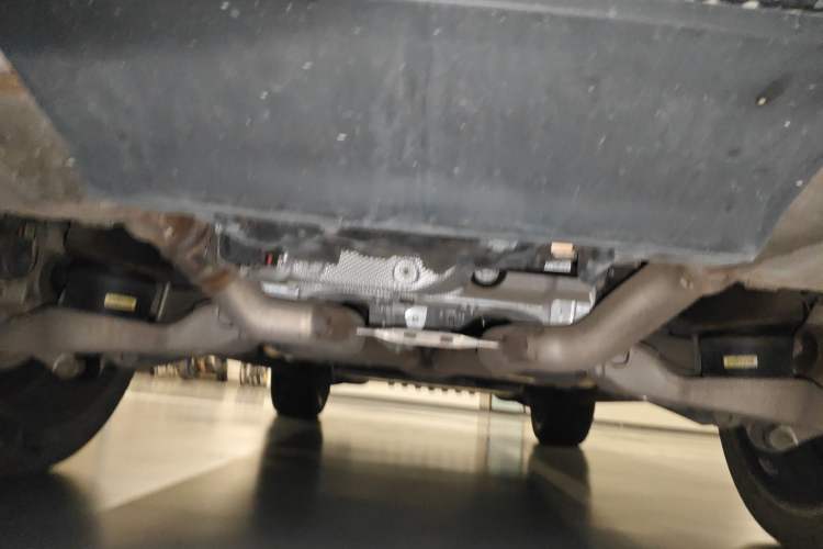 Used Land Rover Range Sport 2019 3.0 L6 HSE DYNAMIC Chassis Rear