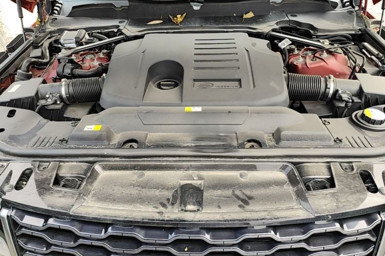 Used Land Rover Range Sport 2019 3.0 L6 HSE DYNAMIC Engine Bay