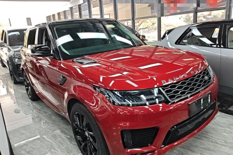 Used Land Rover Range Sport 2019 3.0 L6 HSE DYNAMIC Front Right 45 Deg