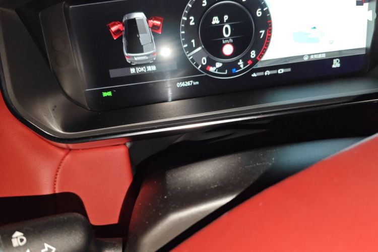 Used Land Rover Range Sport 2019 3.0 L6 HSE DYNAMIC Odometer Close Up