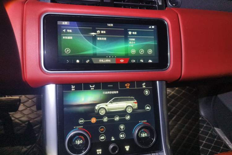 Used Land Rover Range Sport 2019 3.0 L6 HSE DYNAMIC Audio And AC Panel