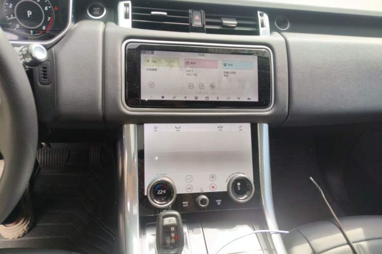 Used Land Rover Range Sport 2019 3.0 SC V6 Special Edition Audio And AC Panel