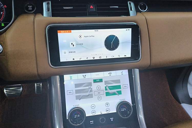 Used Land Rover Range Sport 2019 3.0 L6 SE Audio And AC Panel