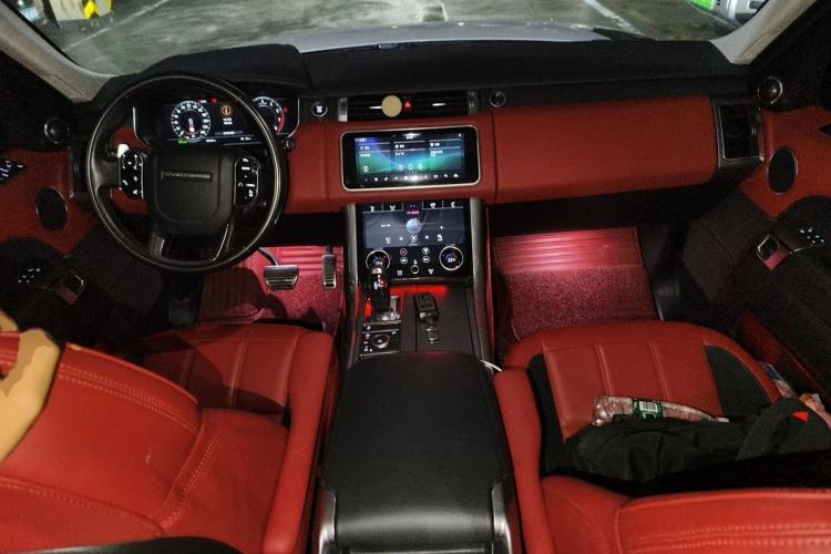 Used Land Rover Range Sport 2019 3.0 L6 HSE DYNAMIC Center Console