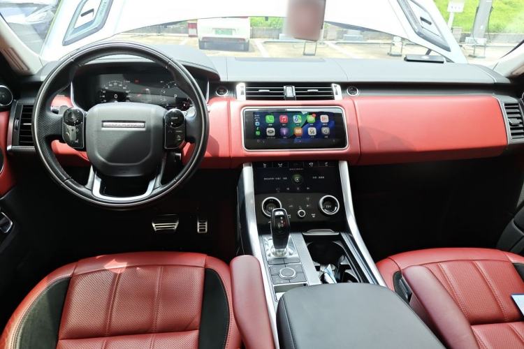 Used Land Rover Range Sport 2019 3.0 L6 HSE DYNAMIC Center Console