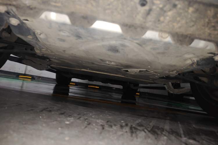 Used Land Rover Range Sport 2019 3.0 L6 SE Chassis Front