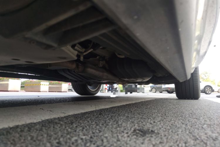 Used Land Rover Range Sport 2019 3.0 L6 HSE DYNAMIC Chassis Front Left