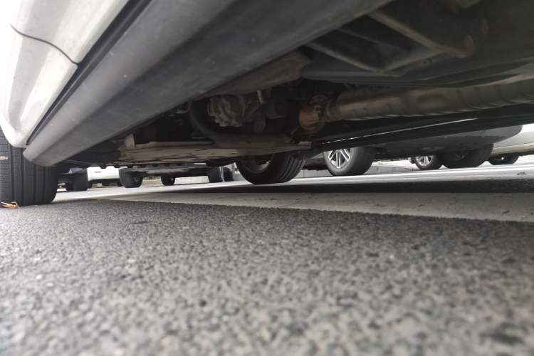 Used Land Rover Range Sport 2019 3.0 L6 HSE DYNAMIC Chassis Rear Left