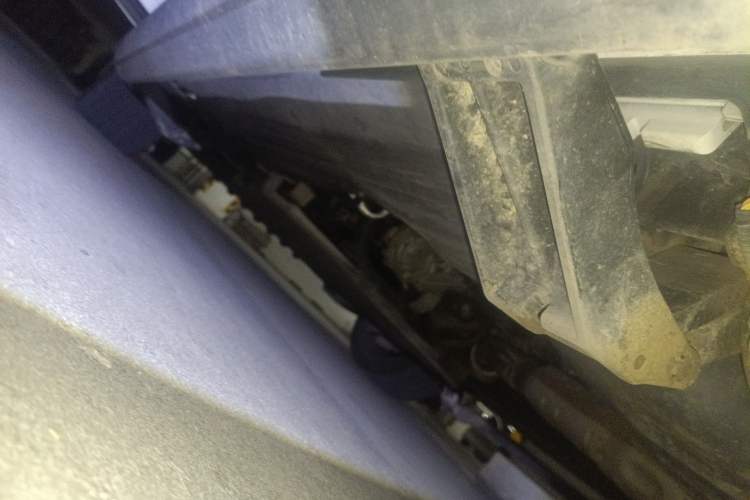 Used Land Rover Range Sport 2019 3.0 L6 HSE DYNAMIC Chassis Rear Left