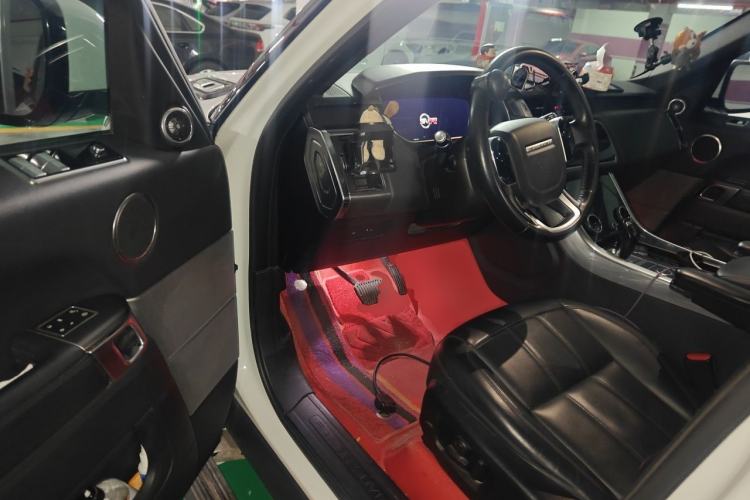 Used Land Rover Range Sport 2019 3.0 L6 SE Driver Seat