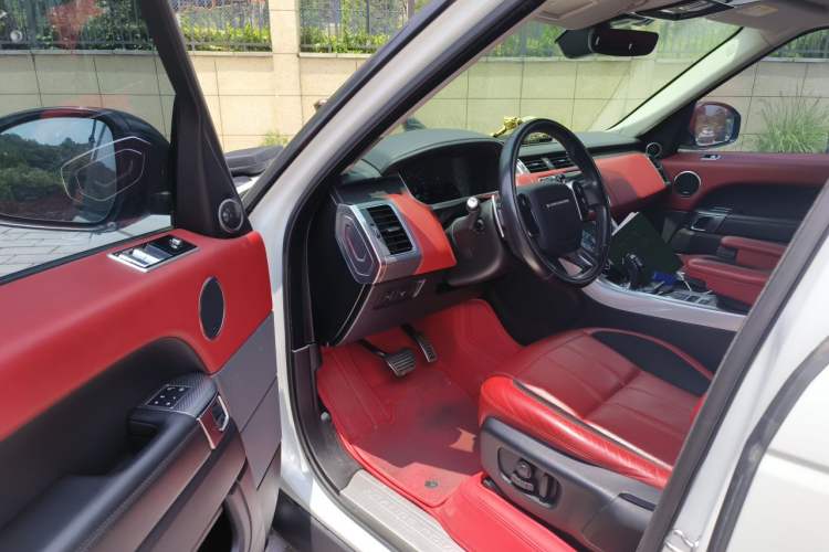 Used Land Rover Range Sport 2019 3.0 L6 HSE DYNAMIC Driver Seat