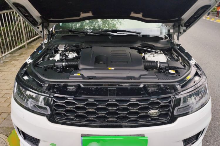 Used Land Rover Range Sport 2019 3.0 L6 HSE DYNAMIC Engine Bay