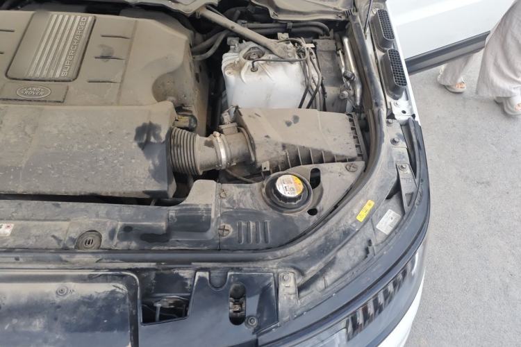 Used Land Rover Range Sport 2019 3.0 SC V6 Special Edition Engine Bay Left