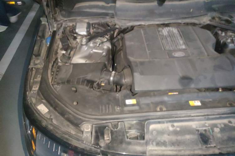 Used Land Rover Range Sport 2019 3.0 SC V6 HSE DYNAMIC Engine Bay Right