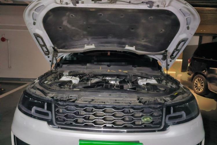 Used Land Rover Range Sport 2019 3.0 SC V6 HSE DYNAMIC Engine Bay