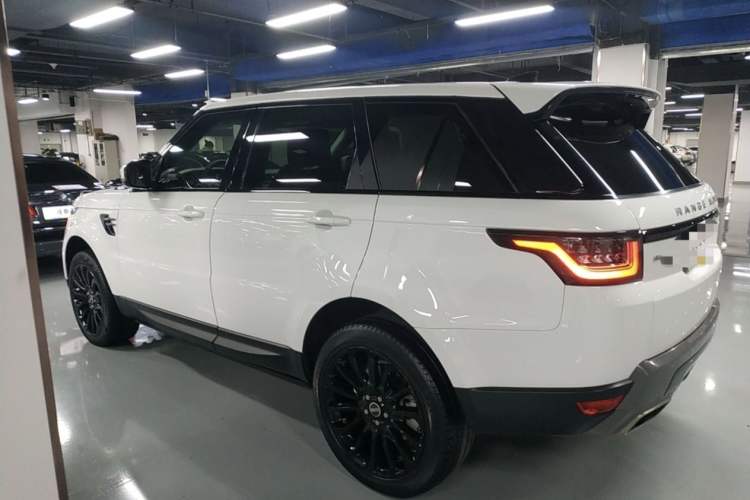 Used Land Rover Range Sport 2019 3.0 SC V6 Special Edition Exterior 4