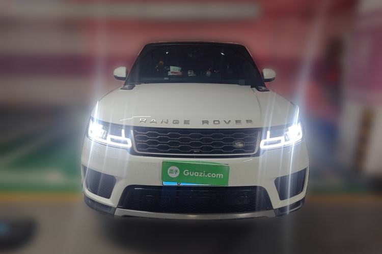 Used Land Rover Range Sport 2019 3.0 L6 SE Front