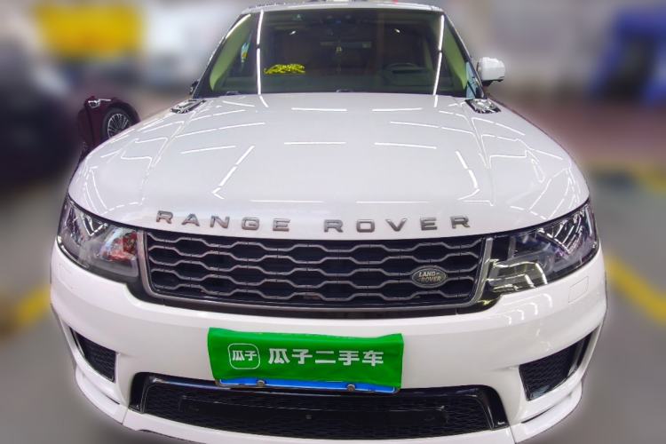 Used Land Rover Range Sport 2019 3.0 L6 SE Front