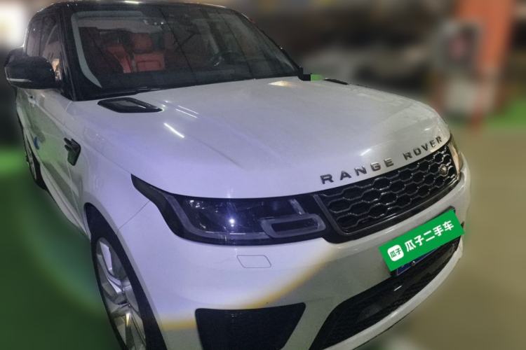 Used Land Rover Range Sport 2019 3.0 L6 HSE DYNAMIC Front Right 45 Deg