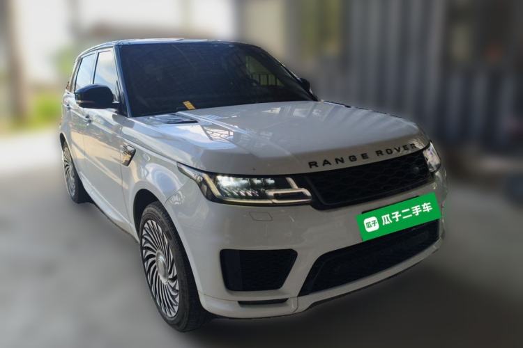 Used Land Rover Range Sport 2019 3.0 L6 HSE DYNAMIC Front Right 45 Deg