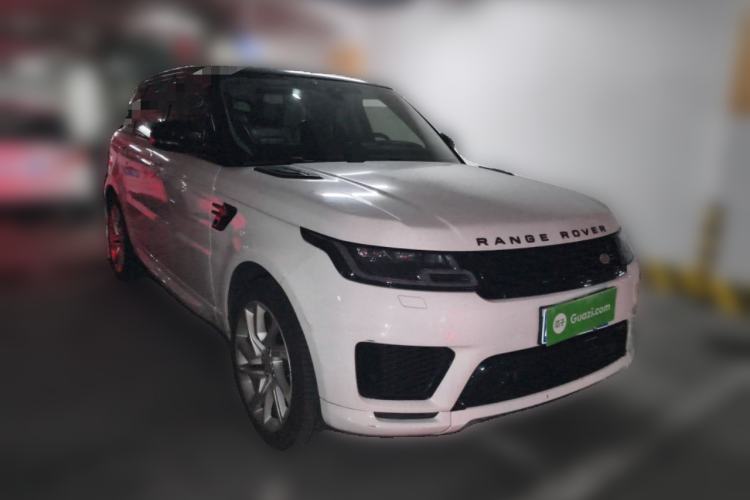 Used Land Rover Range Sport 2019 3.0 L6 SE Front Right 45 Deg