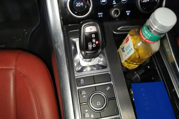 Used Land Rover Range Sport  Gear Lever