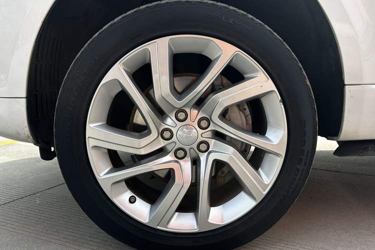 Used Land Rover Range Sport 2019 3.0 SC V6 HSE DYNAMIC Interior 14