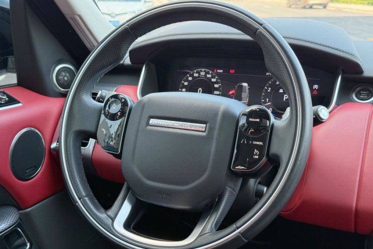 Used Land Rover Range Sport 2019 3.0 L6 HSE DYNAMIC Interior 2