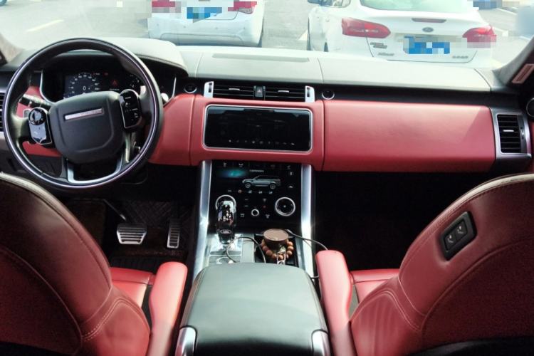 Used Land Rover Range Sport 2019 3.0 L6 HSE DYNAMIC Interior 2