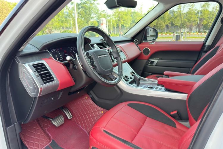 Used Land Rover Range Sport 2019 3.0 L6 HSE DYNAMIC Interior 4