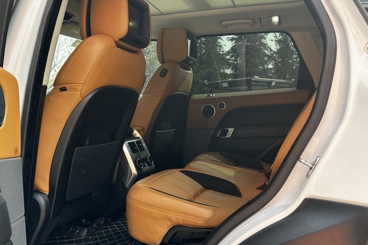 Used Land Rover Range Sport 2019 3.0 SC V6 HSE DYNAMIC Interior 9