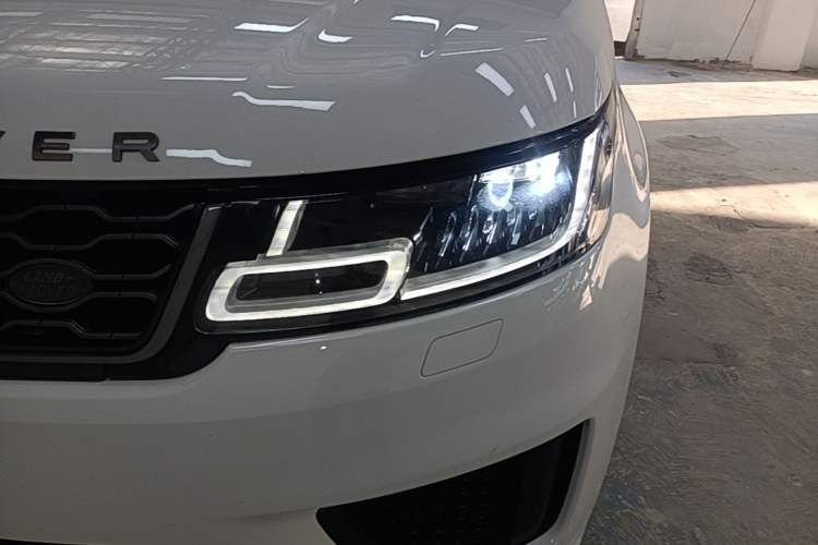 Used Land Rover Range Sport 2019 3.0 SC V6 HSE DYNAMIC Left Front Headlight