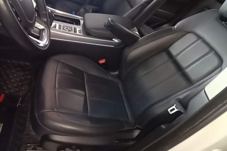 Used Land Rover Range Sport 2019 3.0 L6 HSE DYNAMIC Left Front Seat