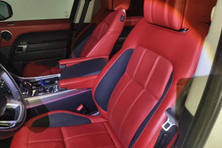Used Land Rover Range Sport 2019 3.0 L6 HSE DYNAMIC Left Front Seat